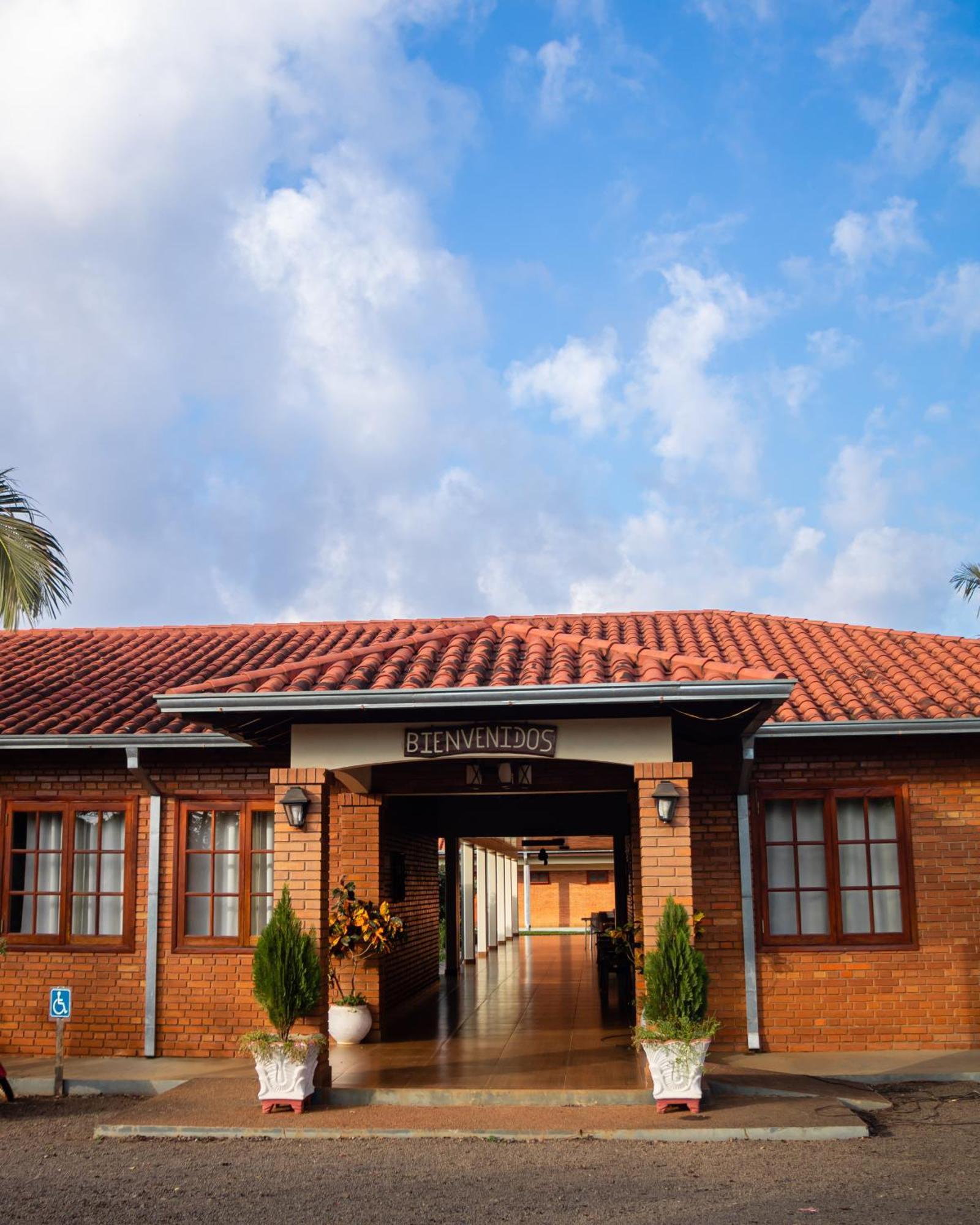 Puma Resort Hotel Doctor Juan Leon Mallorquin Bagian luar foto
